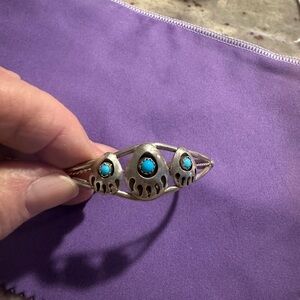 Bear paw Navajo strerling Silver Cuff handmade bracelet